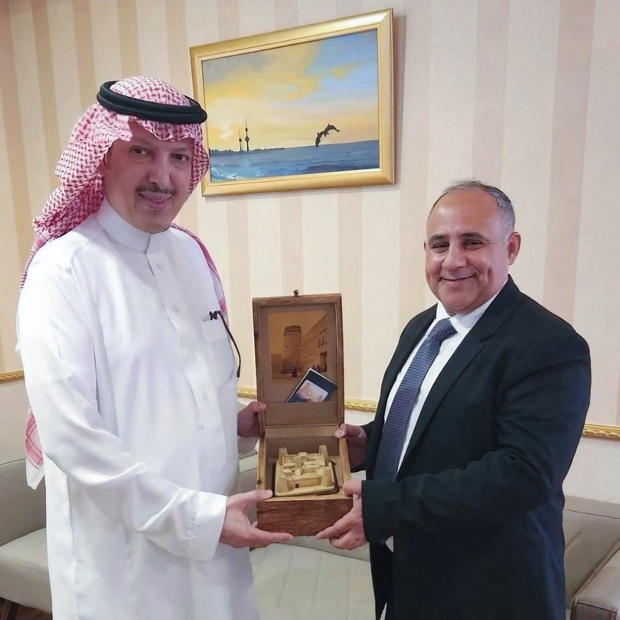 سعادة السفير سلمان آل الشيخ يلتقي سفير دولة الكويت لدى أرمينيا