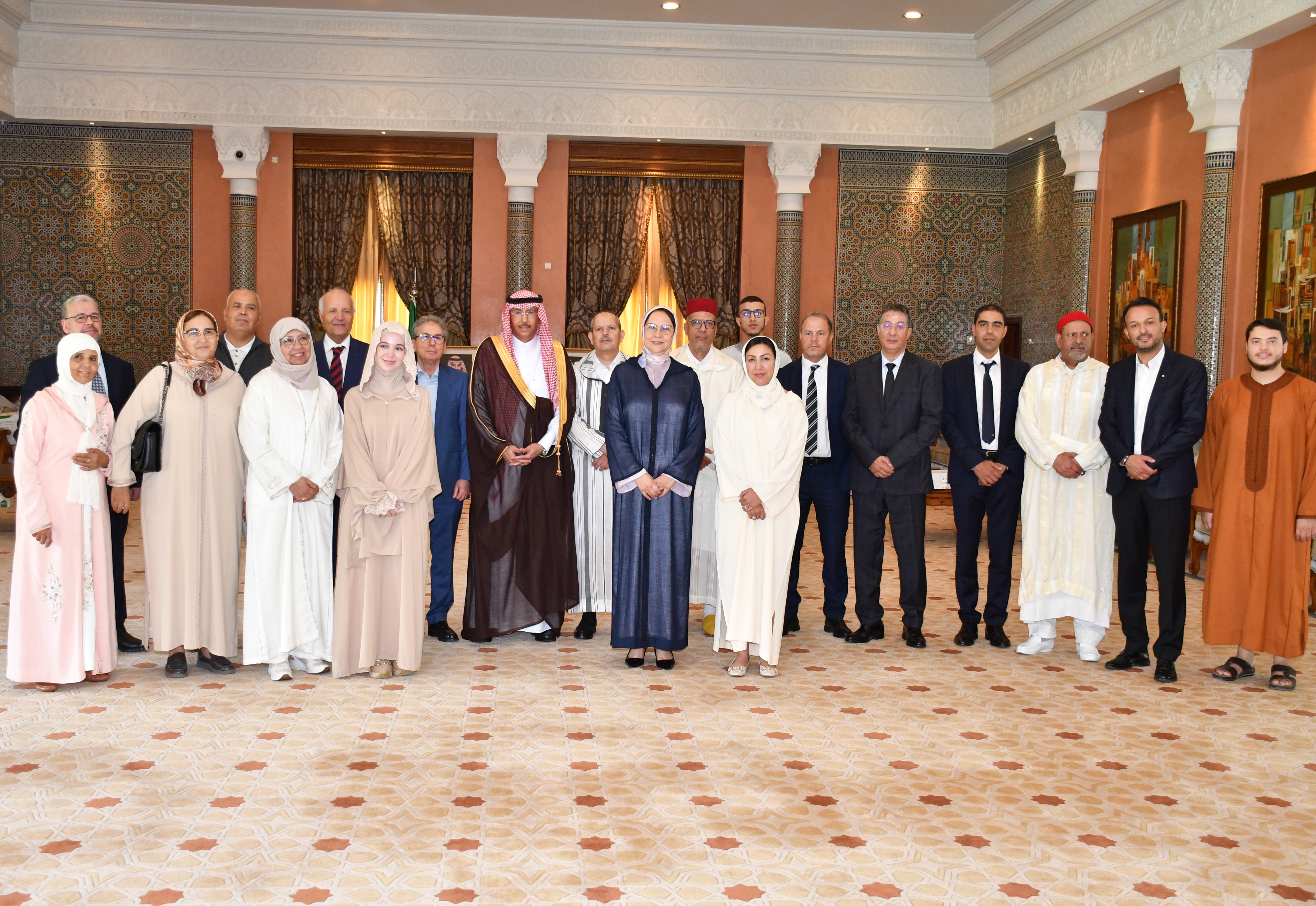 سفير خادم الحرمين الشريفين يقيم حفل استقبال للوفد المغربي ضمن برنامج ضيوف خادم الحرمين الشريفين لحج هذا العام 1446هـ