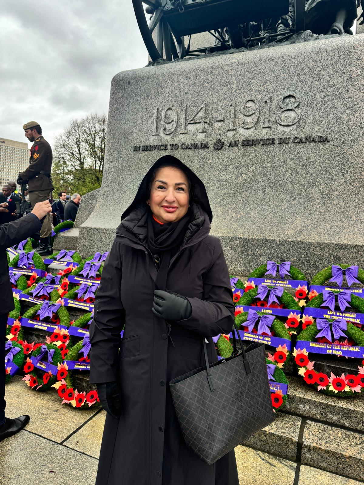 Her Excellency Attends Remembrance Day Ceremony